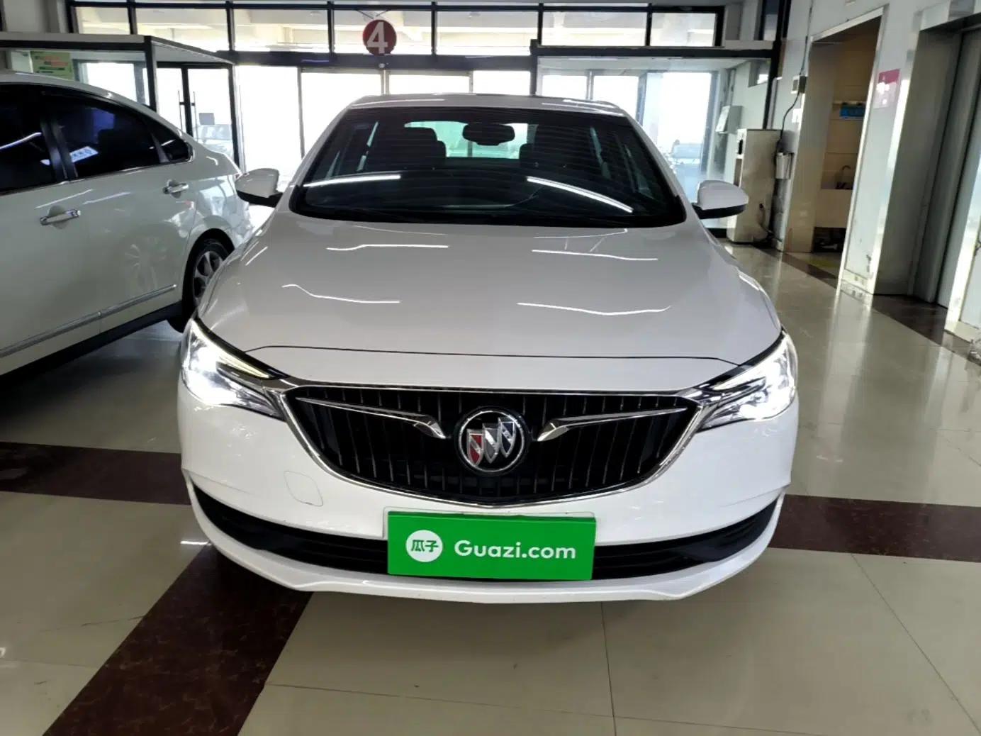 Buick GT 2019 15T Dual-Clutch Connected Elite Model China VI — миниатюра 2