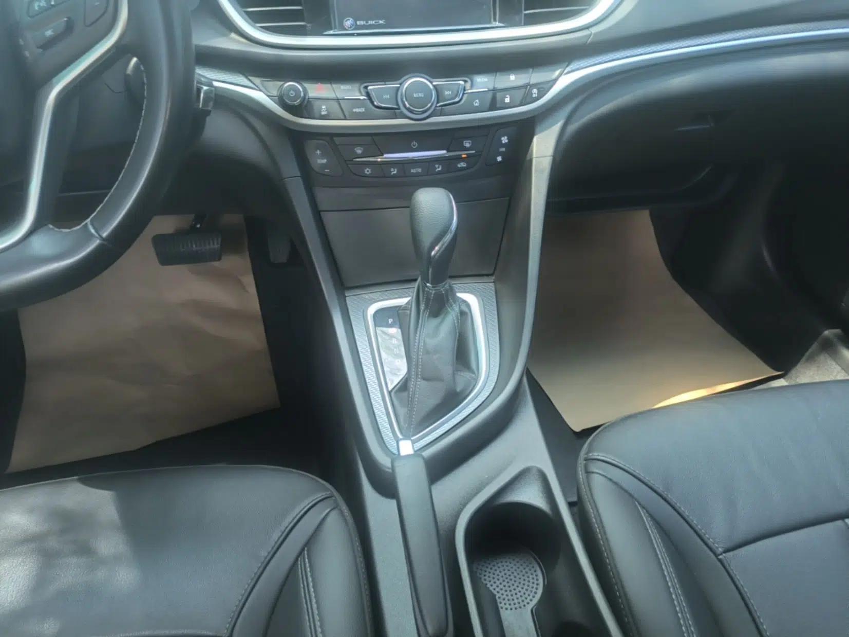 Buick GT 2019 18T Automatic Connected Elite Model China VI Standard — миниатюра 16