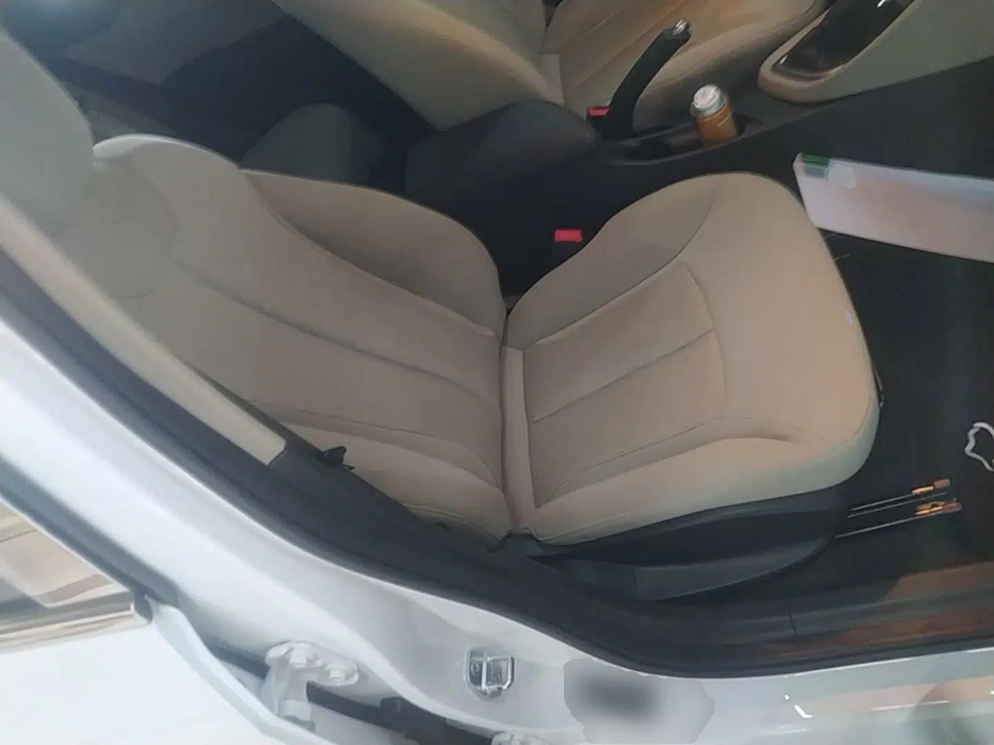 Buick GT 2019 15T Dual-Clutch Advanced Version China VI Standard — миниатюра 19