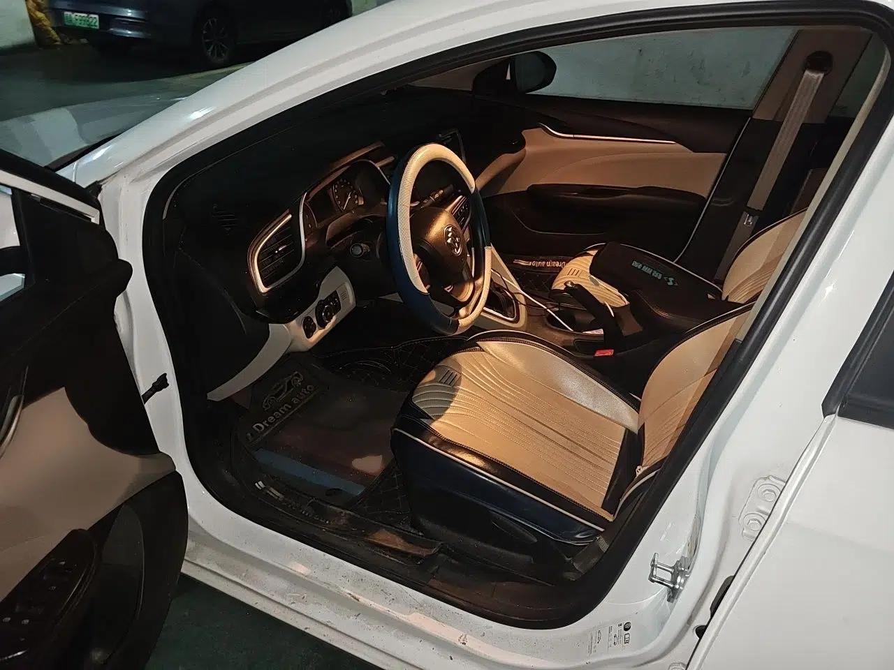 Buick GT 2017 15N Automatic Elite Version — миниатюра 19