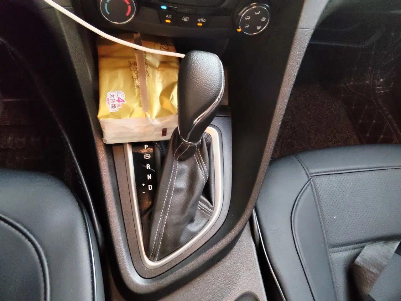 Buick GT 2021 Exemplar 1.5L Automatic Entry-Level Trim — миниатюра 14