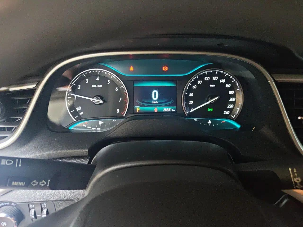 Buick GT 2021 Revised Version 1.3T Automatic Mild Hybrid Elite Edition — миниатюра 12