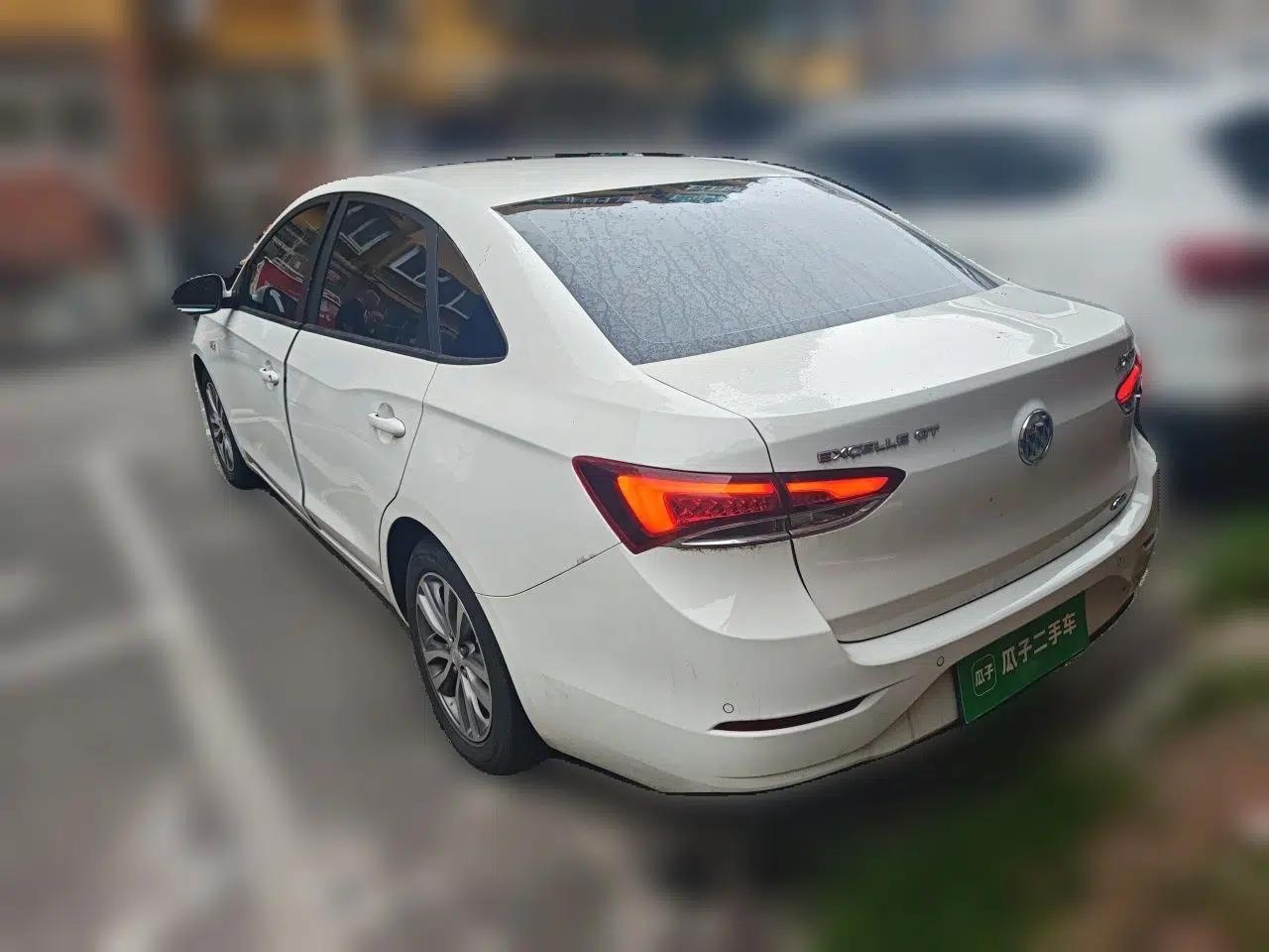 Buick GT 2021 Revised Version 1.3T Automatic Mild Hybrid Elite Edition — миниатюра 4