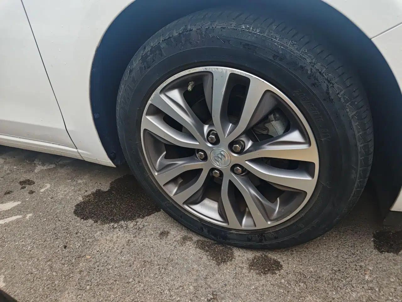 Buick GT 2021 Revised Version 1.3T Automatic Mild Hybrid Elite Edition — миниатюра 8