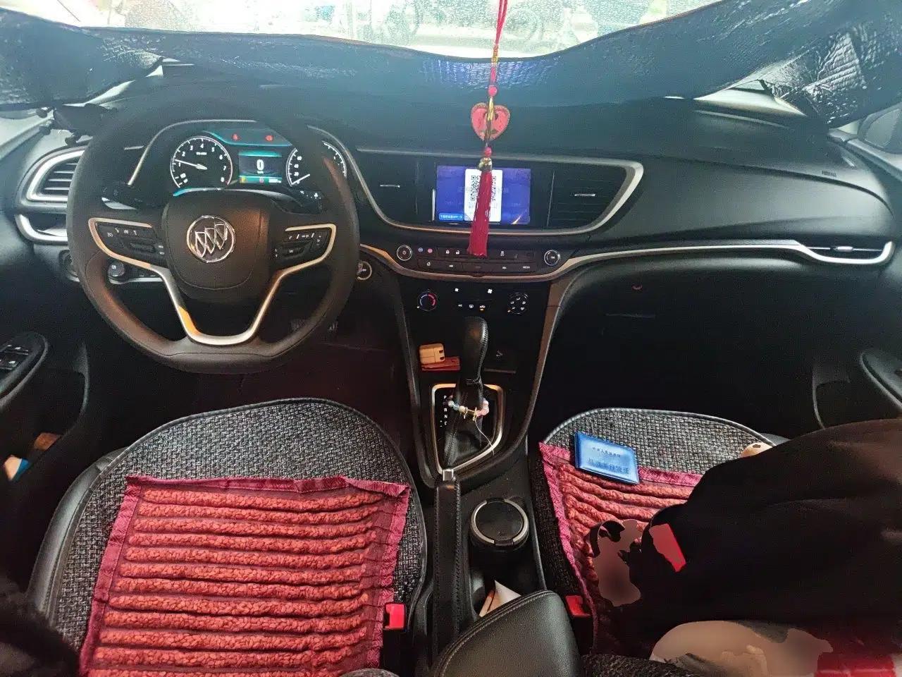Buick GT 2021 Revised Version 1.3T Automatic Mild Hybrid Elite Edition — миниатюра 9