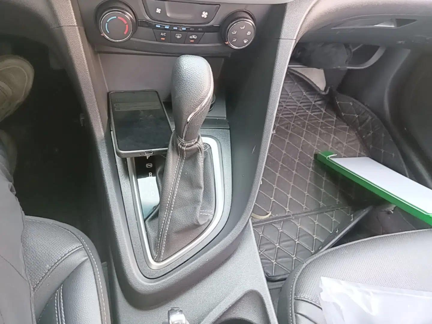 Buick GT 2021 Revised Version Flagship 1.5L Automatic Elite Edition — миниатюра 16