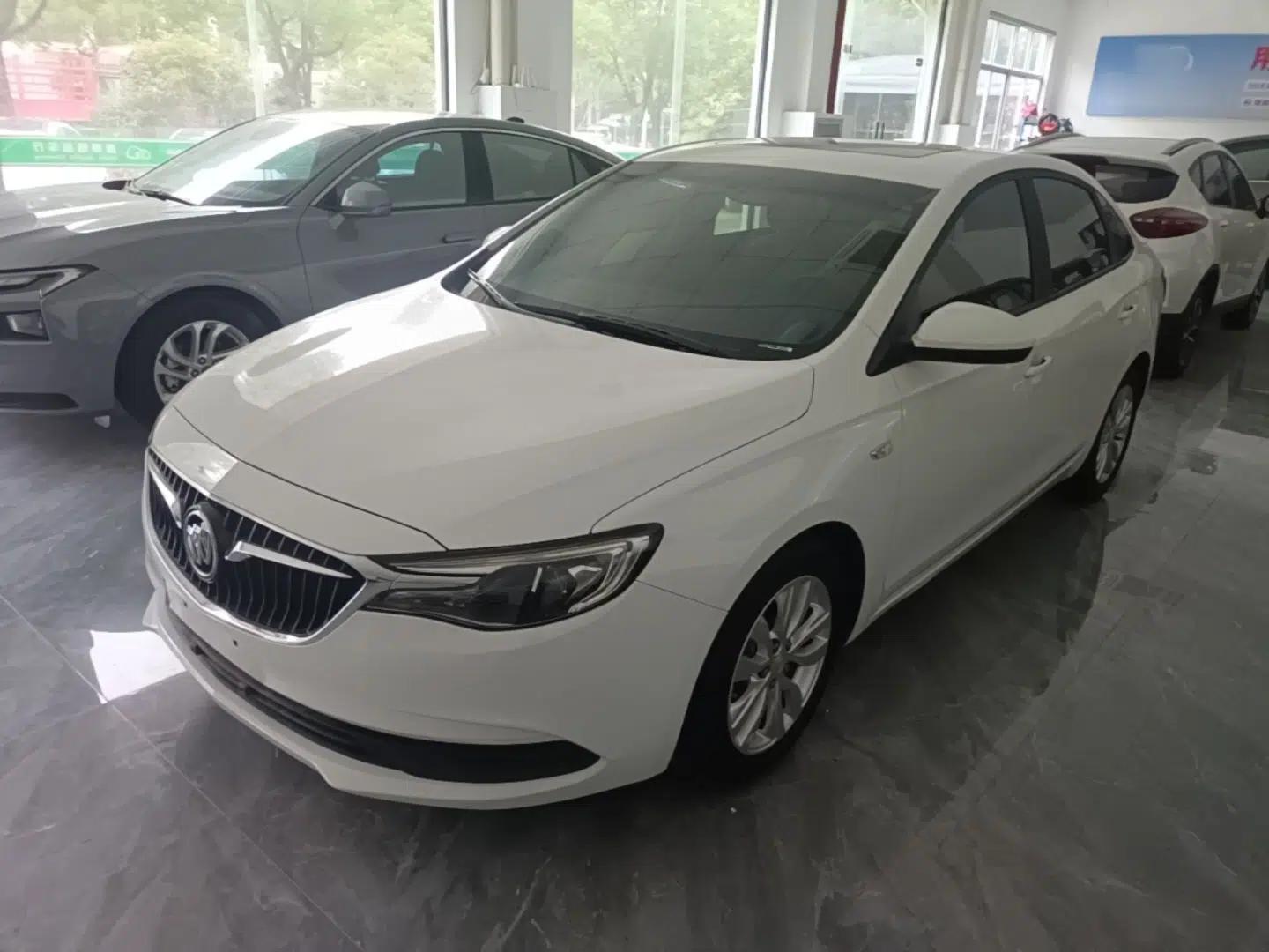 Buick GT 2021 Exemplar 1.5L Automatic Elite Version — миниатюра 1