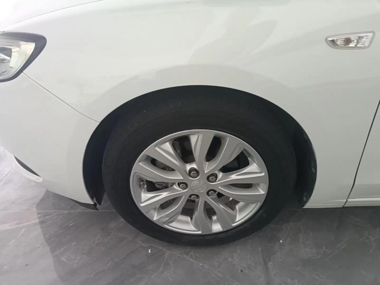 Buick GT 2021 Exemplar 1.5L Automatic Elite Version — миниатюра 10