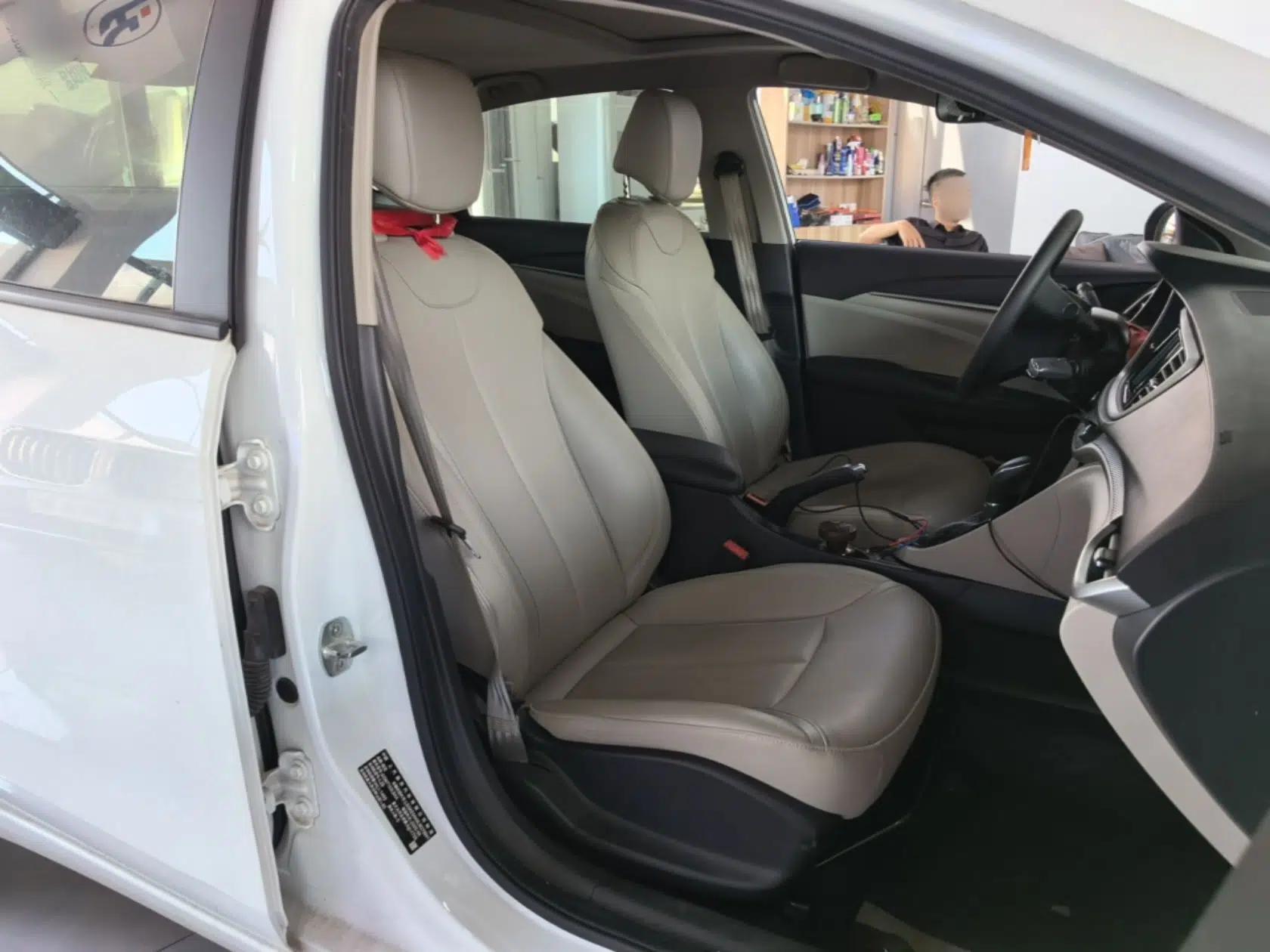 Buick GT 2021 Exemplar 1.5L Automatic Elite Version — миниатюра 19