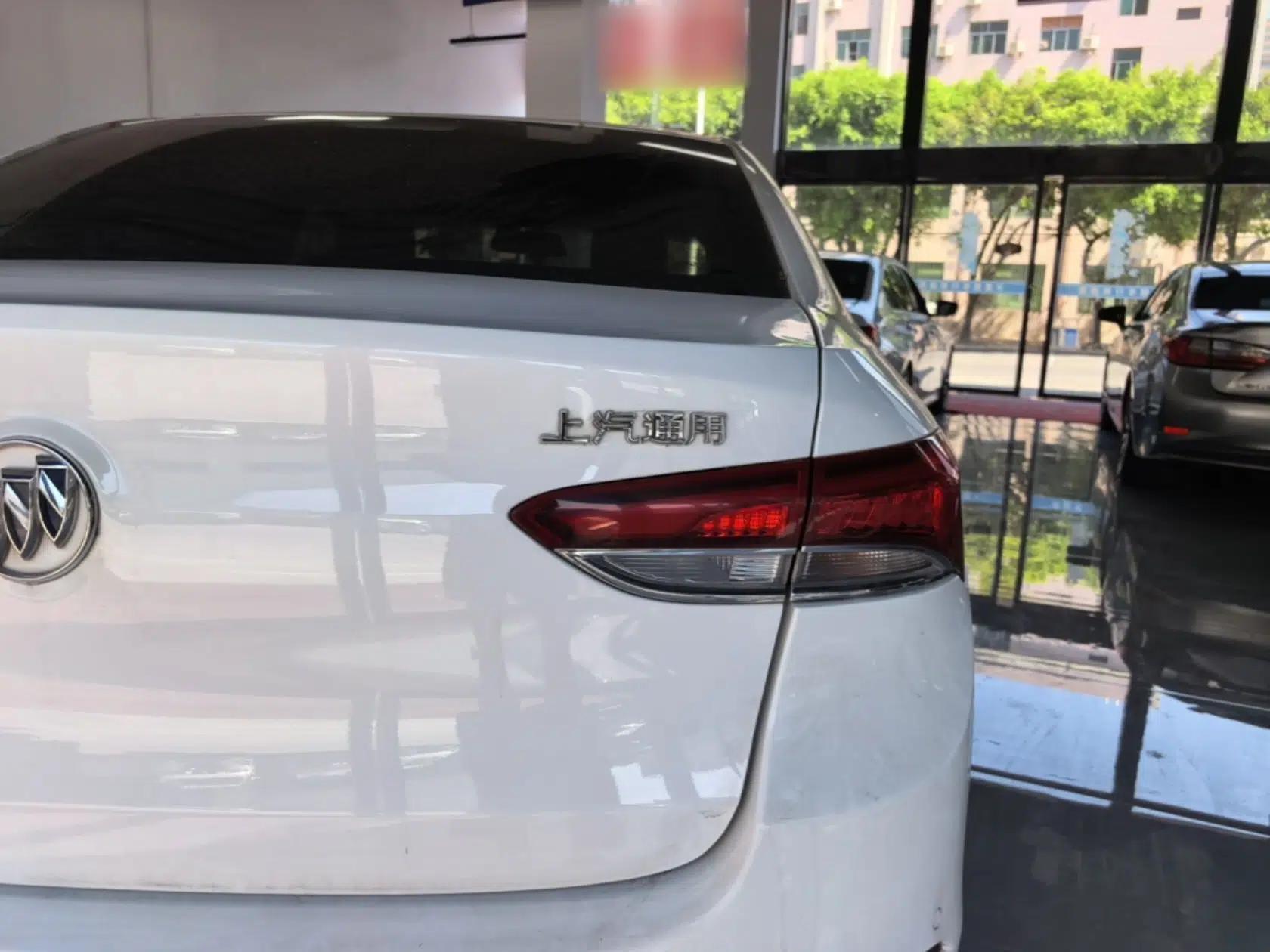 Buick GT 2021 Exemplar 1.5L Automatic Elite Version — миниатюра 9