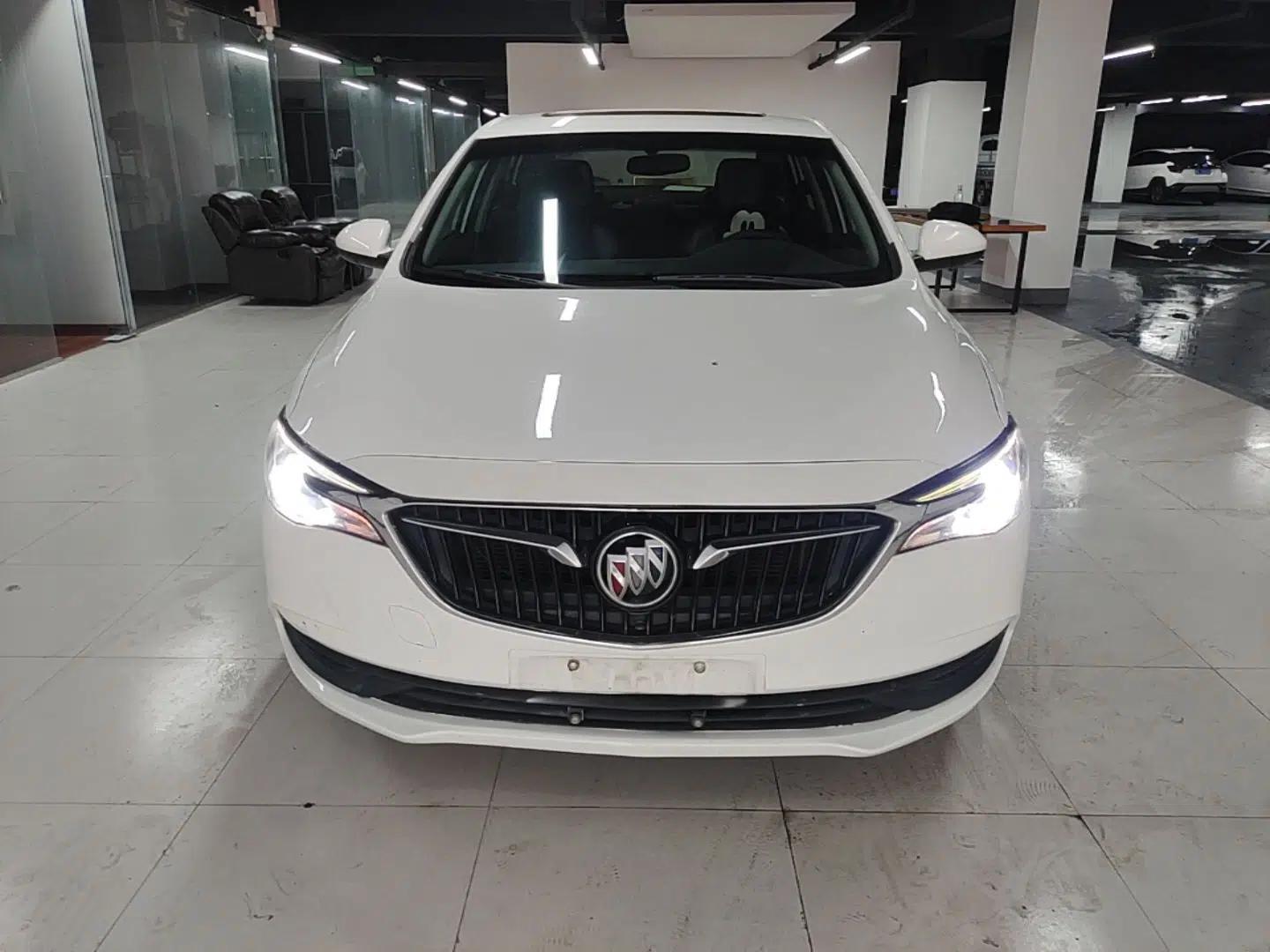 Buick GT 2021 1.3T Automatic Mild Hybrid Elite Version — миниатюра 2