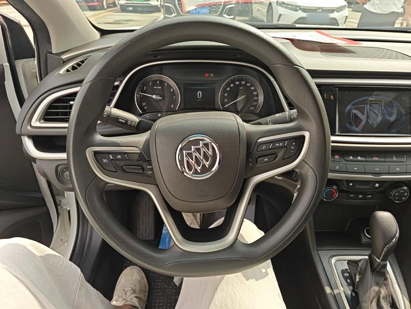Buick GT 2021 Revised Version Flagship 1.5L Automatic Elite Edition — миниатюра 13