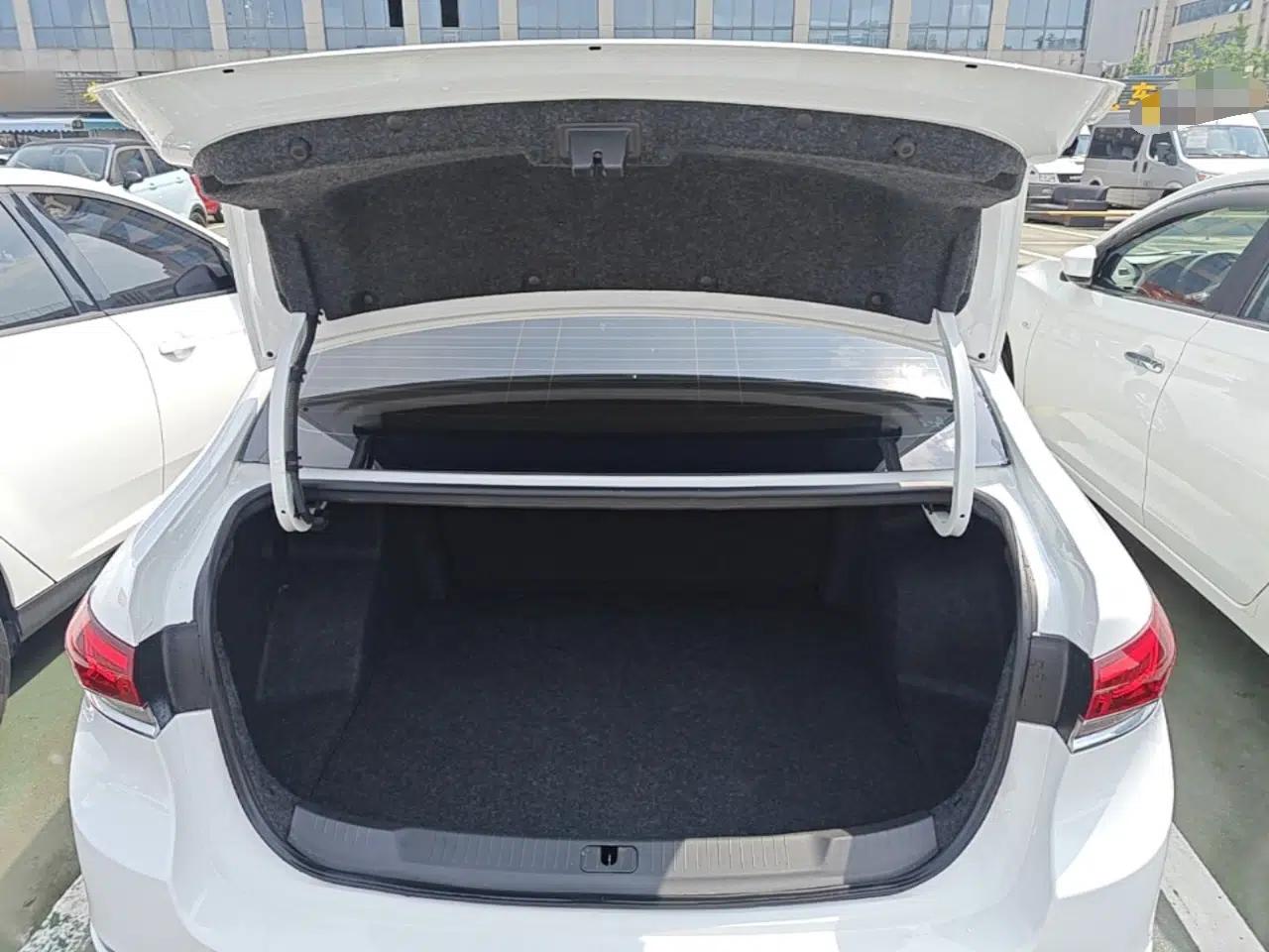 Buick GT 2021 Revised Version Flagship 1.5L Automatic Elite Edition — миниатюра 22