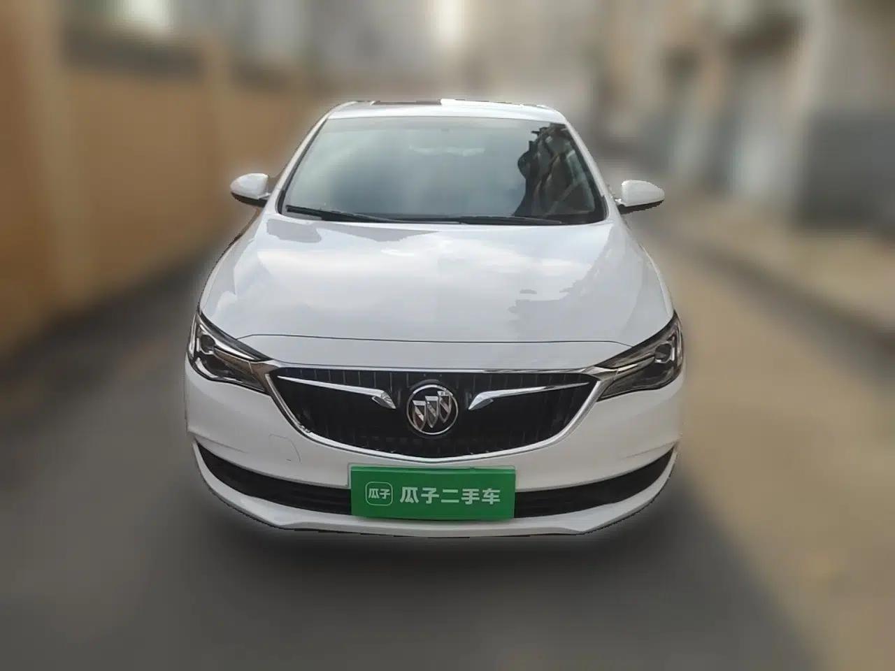 Buick GT 2021 Revised Version 1.3T Automatic Mild Hybrid Elite Edition — миниатюра 2
