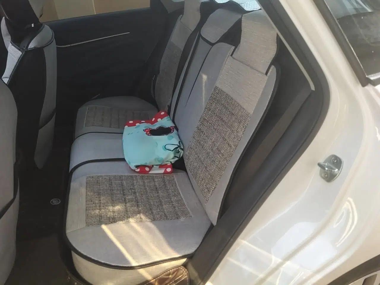 Buick GT 2021 Revised Version 1.3T Automatic Mild Hybrid Elite Edition — миниатюра 17