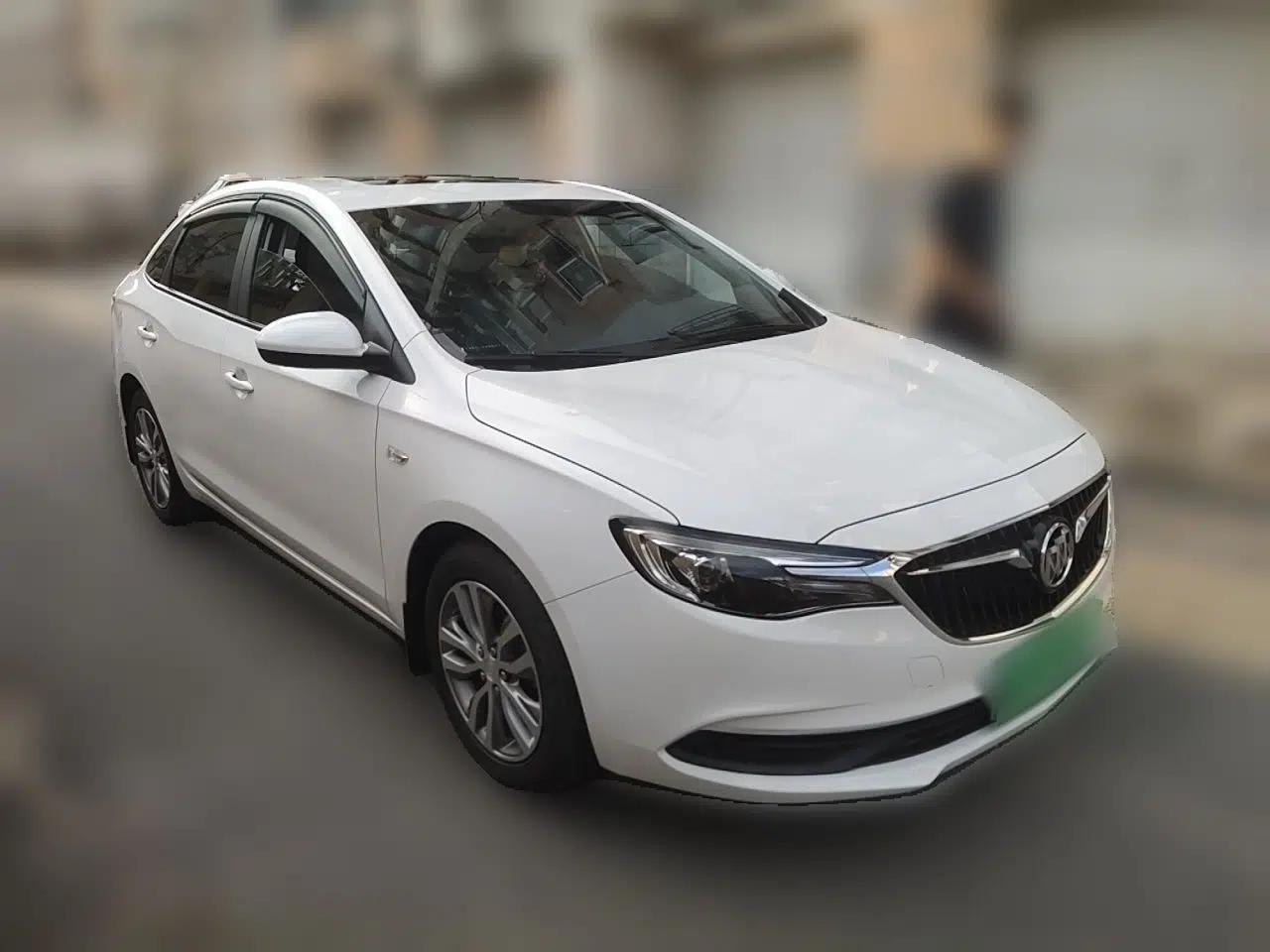 Buick GT 2021 Revised Version 1.3T Automatic Mild Hybrid Elite Edition — миниатюра 3