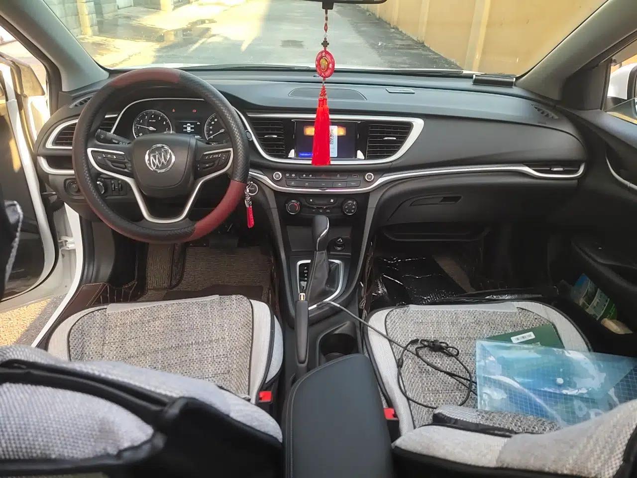 Buick GT 2021 Revised Version 1.3T Automatic Mild Hybrid Elite Edition — миниатюра 9