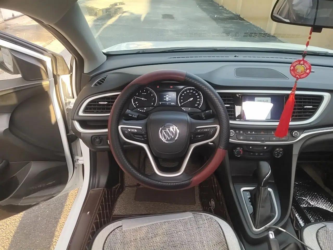 Buick GT 2021 Revised Version 1.3T Automatic Mild Hybrid Elite Edition — миниатюра 10