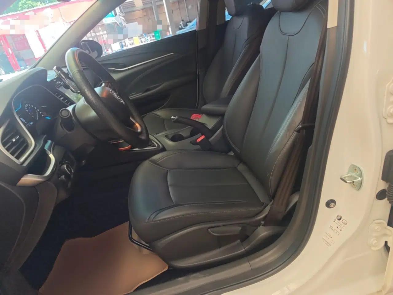 Buick GT 2021 Revised Version Flagship 1.5L Automatic Elite Edition — миниатюра 17