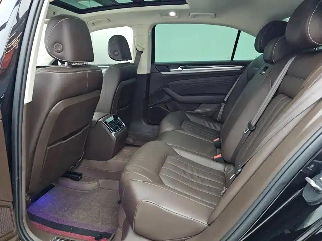 Phideon 2021 380TSI Luxury Edition — миниатюра 12