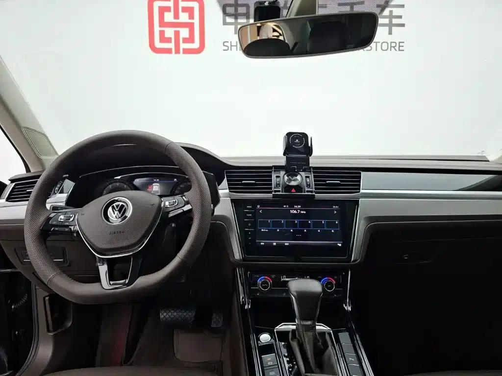 Phideon 2021 380TSI Luxury Edition — миниатюра 14