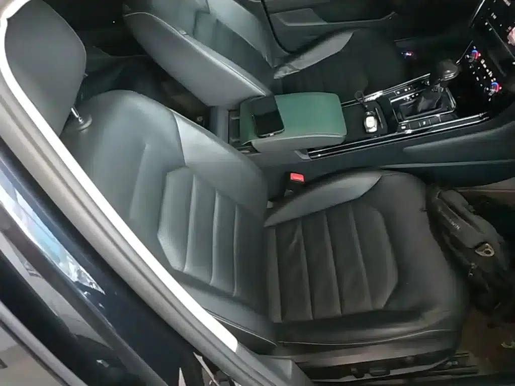Phideon 2018 Facelift 380TSI 2WD Business Edition — миниатюра 25