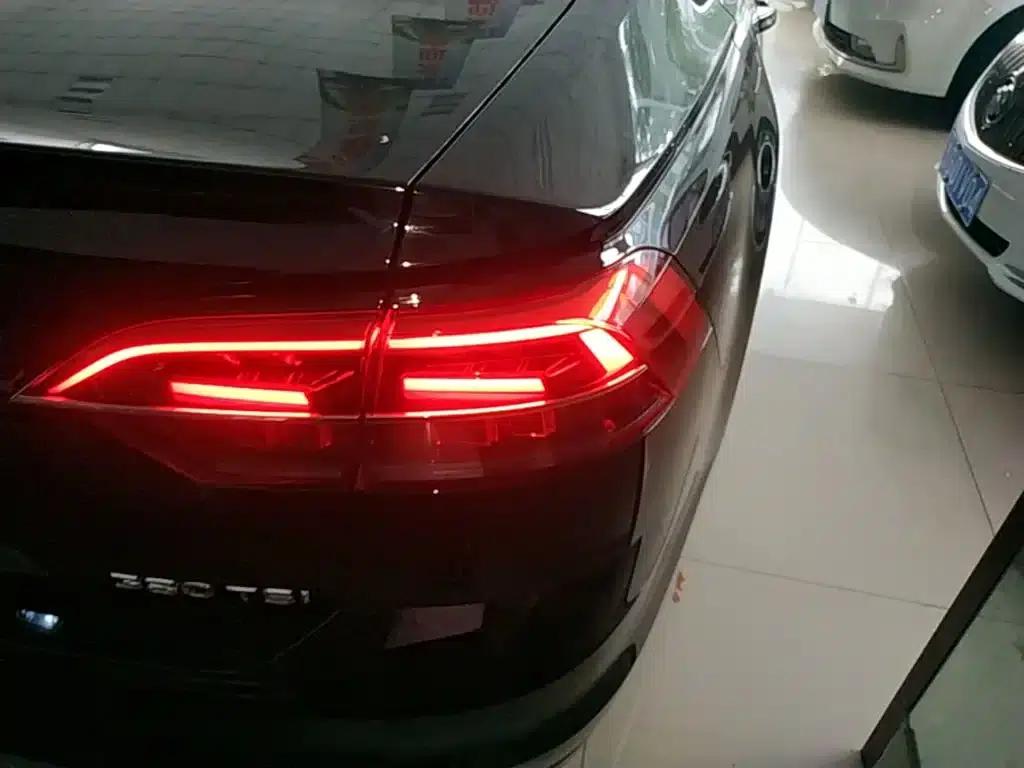 Phideon 2018 Facelift 380TSI 2WD Business Edition — миниатюра 8