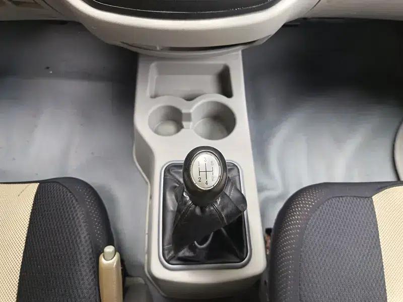 Lingzhi 2015 V3 1.5L 7-seater Standard Model — миниатюра 11