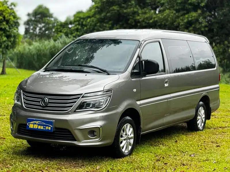 Lingzhi 2018 M5L 1.6L 7-seater Luxury — миниатюра 1