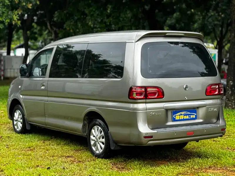 Lingzhi 2018 M5L 1.6L 7-seater Luxury — миниатюра 5