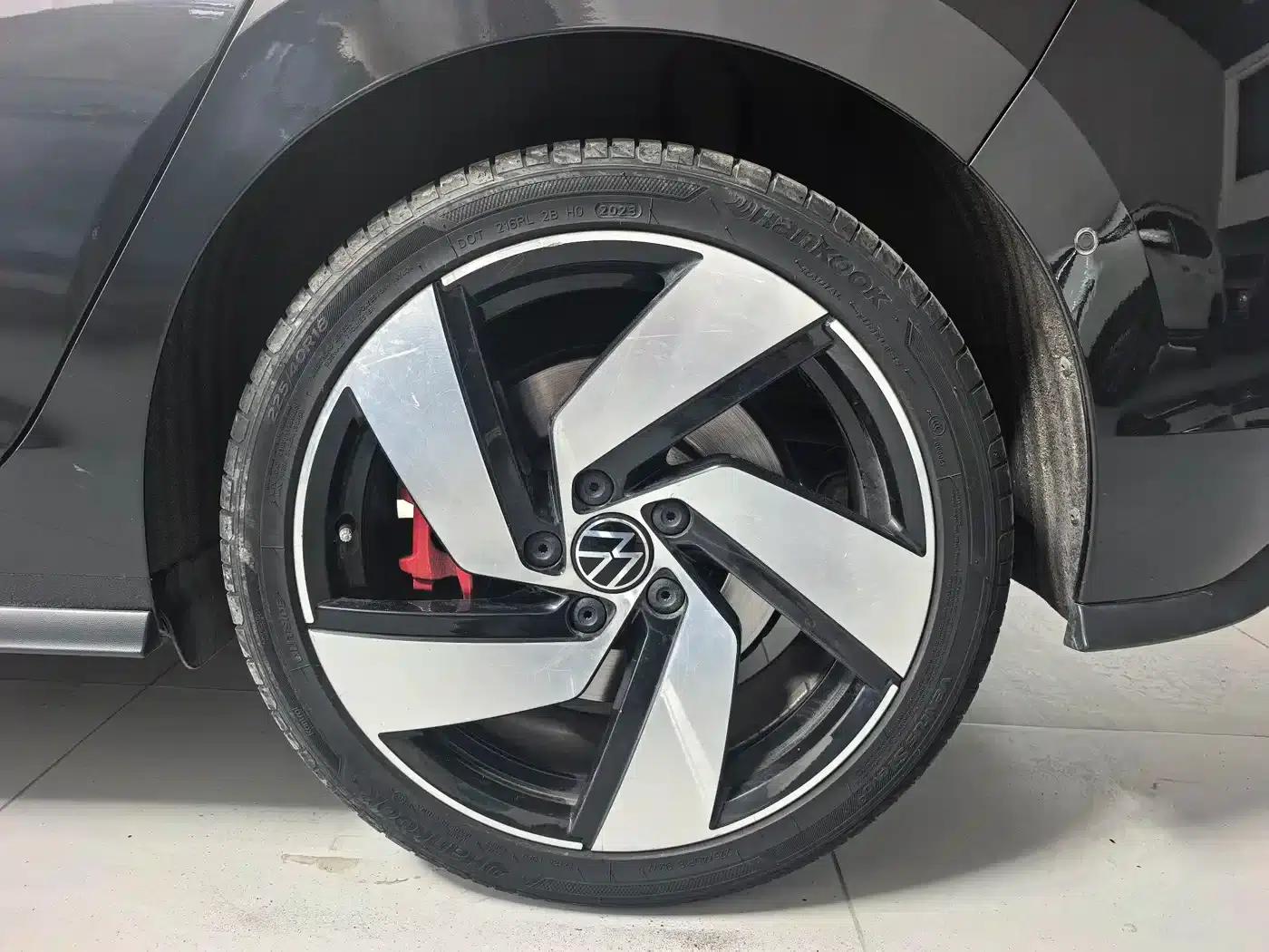 2023 Golf GTI 380TSI DSG GTI — миниатюра 16