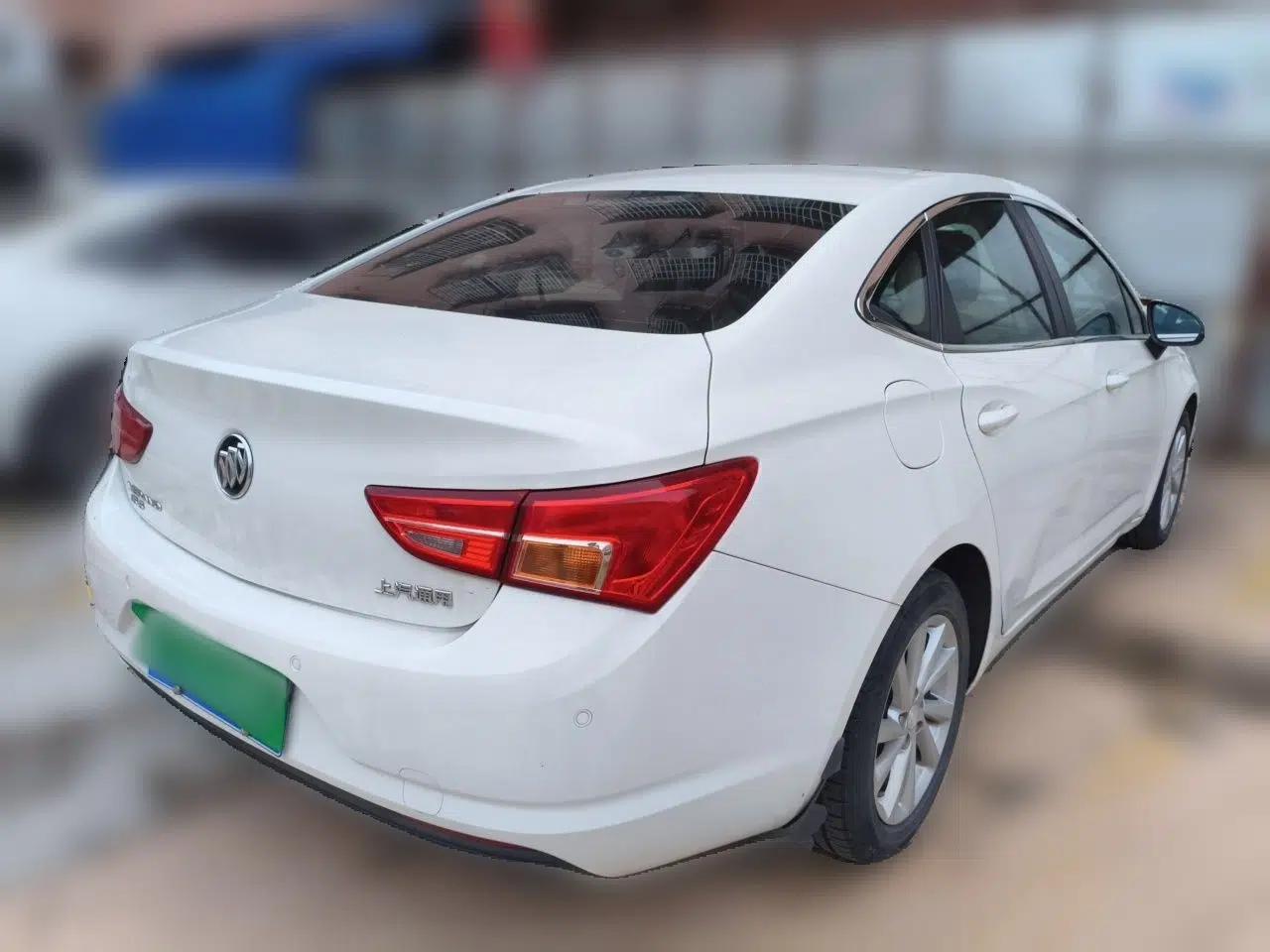 Buick Verano 2017 Sedan 15S Automatic Leading Model — миниатюра 6