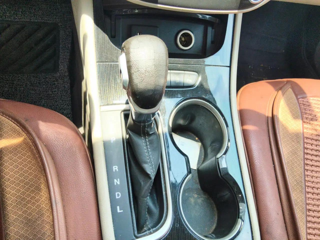 Buick Verano 2015 Sedan 15S Automatic Ambition Model — миниатюра 11