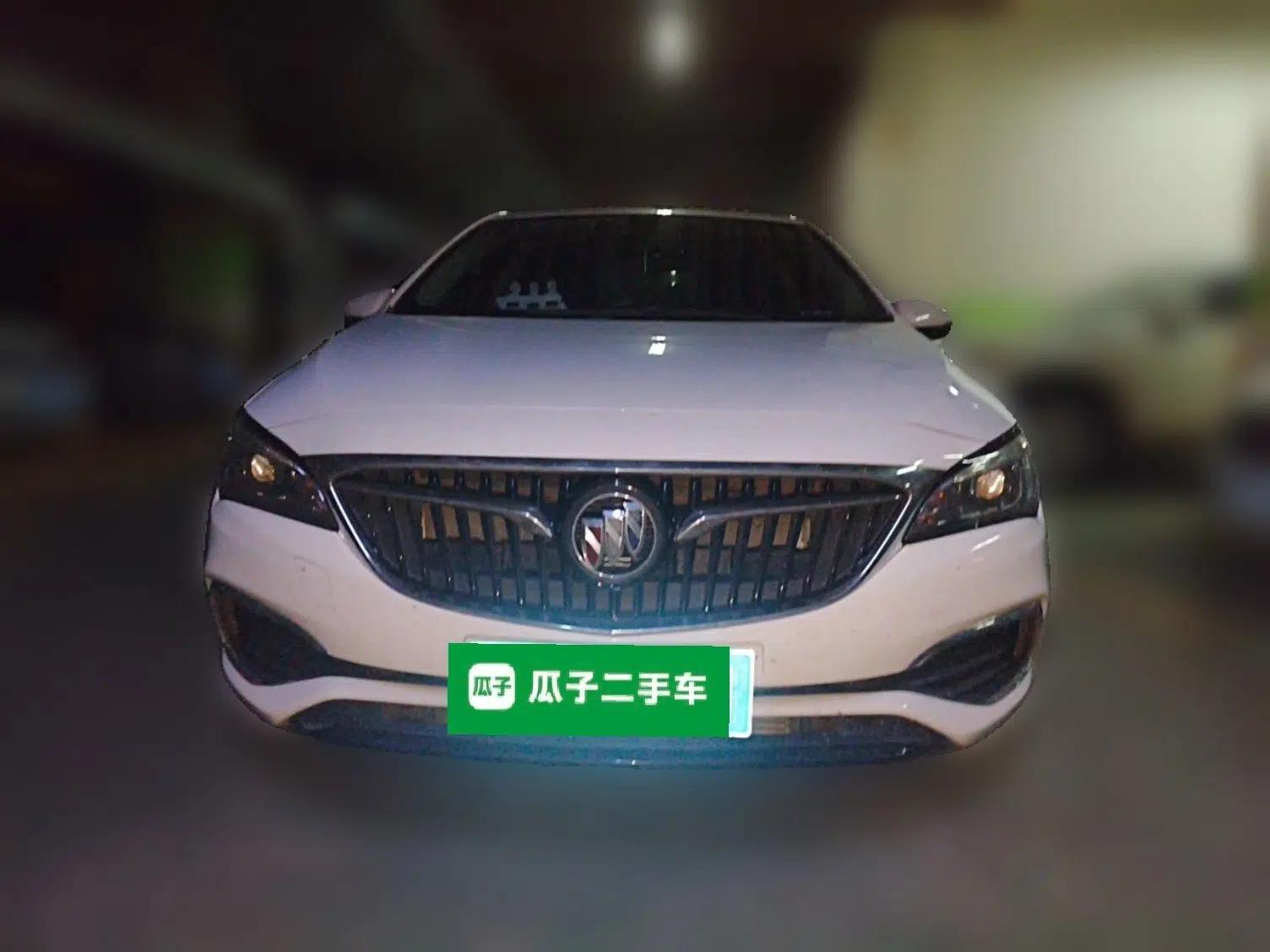 Buick Verano 2019 Sedan 20T Dual-Clutch Elite Model — миниатюра 2