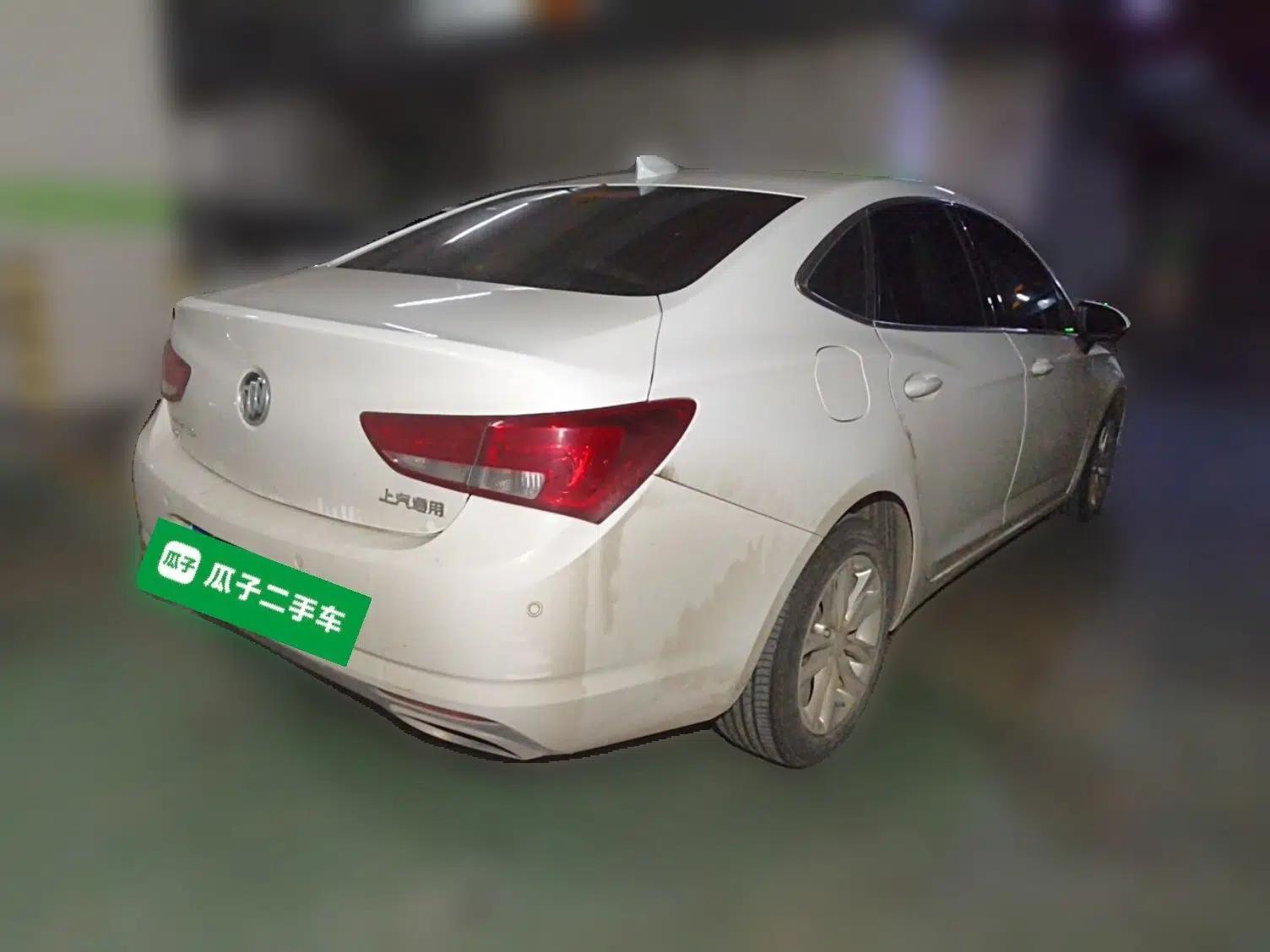 Buick Verano 2019 Sedan 20T Dual-Clutch Elite Model — миниатюра 6