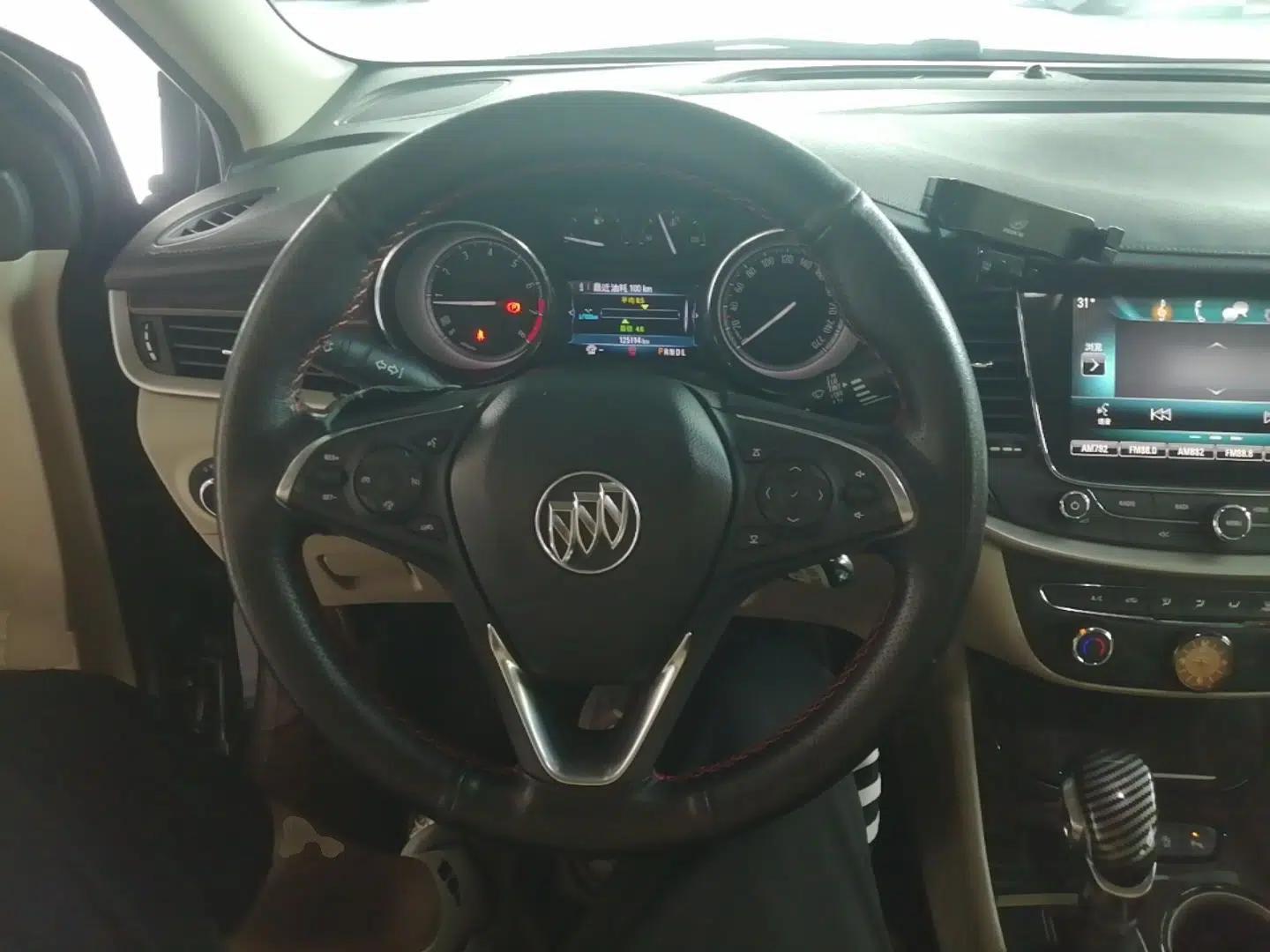 Buick Verano 2018 Sedan 15S Automatic Leading Model — миниатюра 13