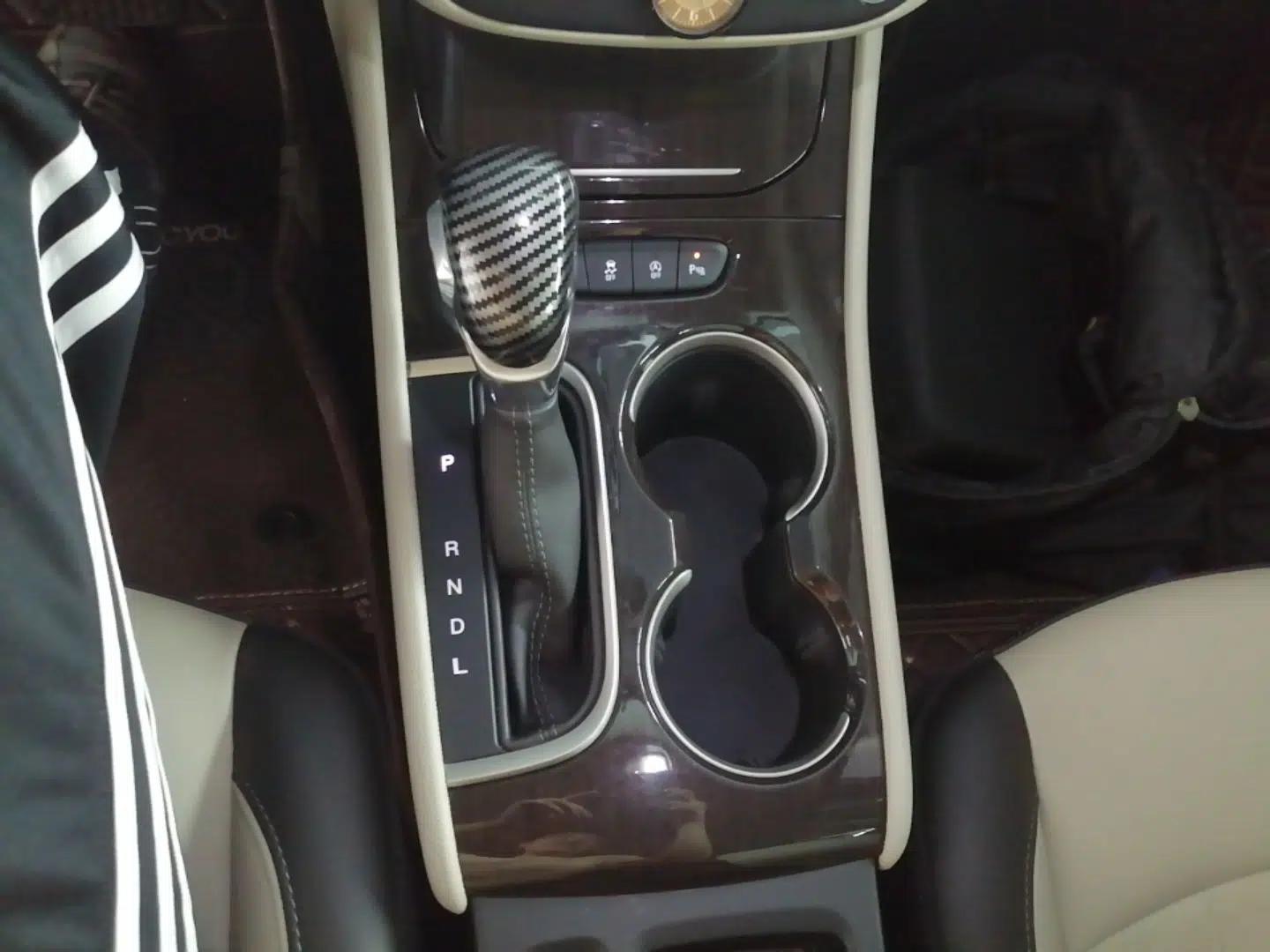Buick Verano 2018 Sedan 15S Automatic Leading Model — миниатюра 16
