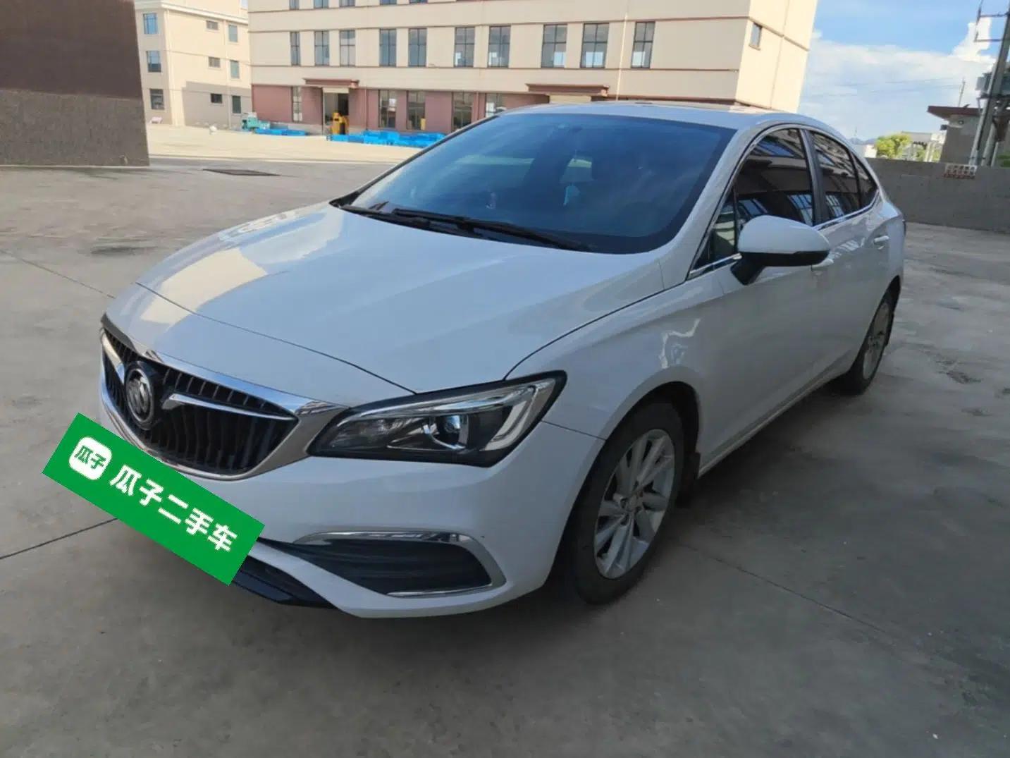 Buick Verano 2019 Sedan 15S Automatic Entry Model — миниатюра 1