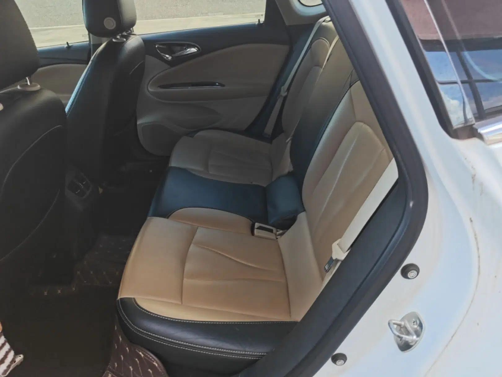 Buick Verano 2019 Sedan 15S Automatic Entry Model — миниатюра 20