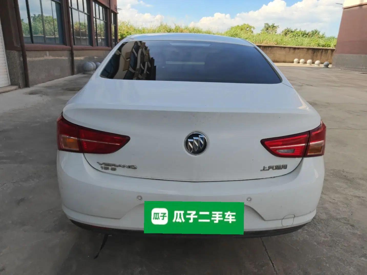 Buick Verano 2019 Sedan 15S Automatic Entry Model — миниатюра 5