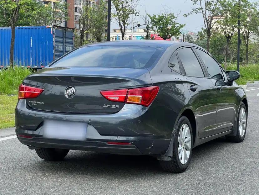 Buick Verano 2018 Sedan 15S Automatic Entry Model — миниатюра 15