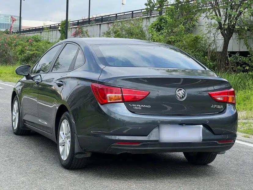 Buick Verano 2018 Sedan 15S Automatic Entry Model — миниатюра 16
