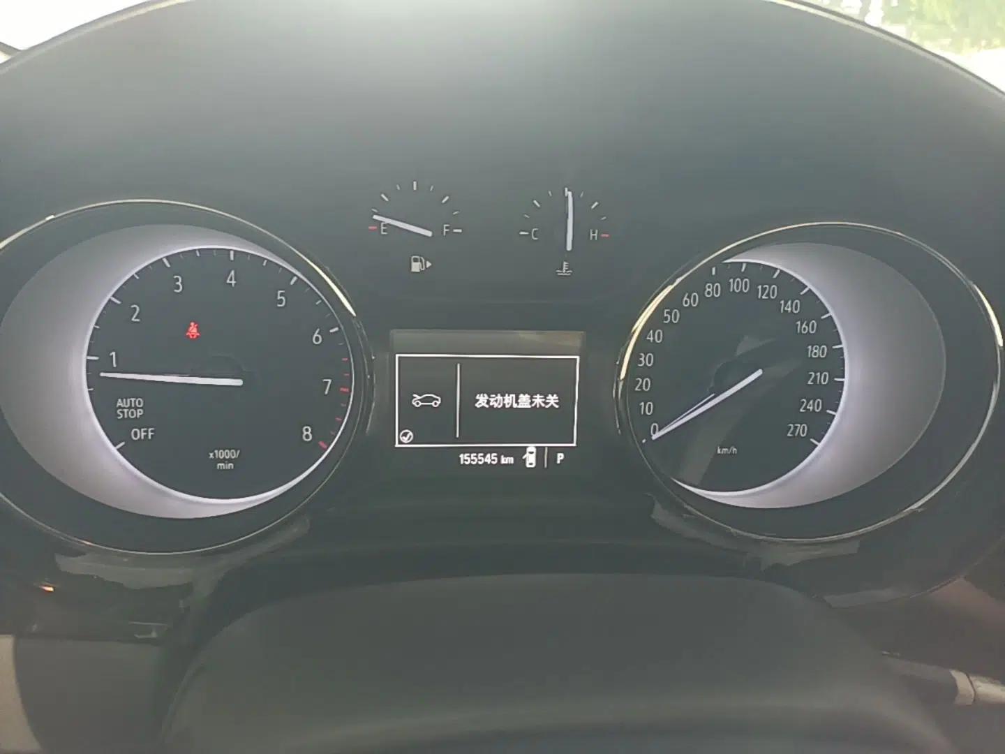 Buick Verano 2018 Sedan 15S Automatic Entry Model — миниатюра 19