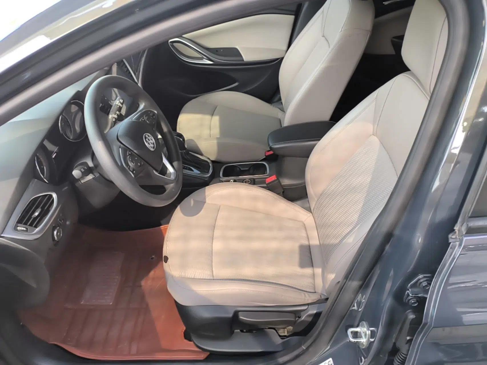 Buick Verano 2016 Hatchback 15S Automatic Leading Model — миниатюра 17
