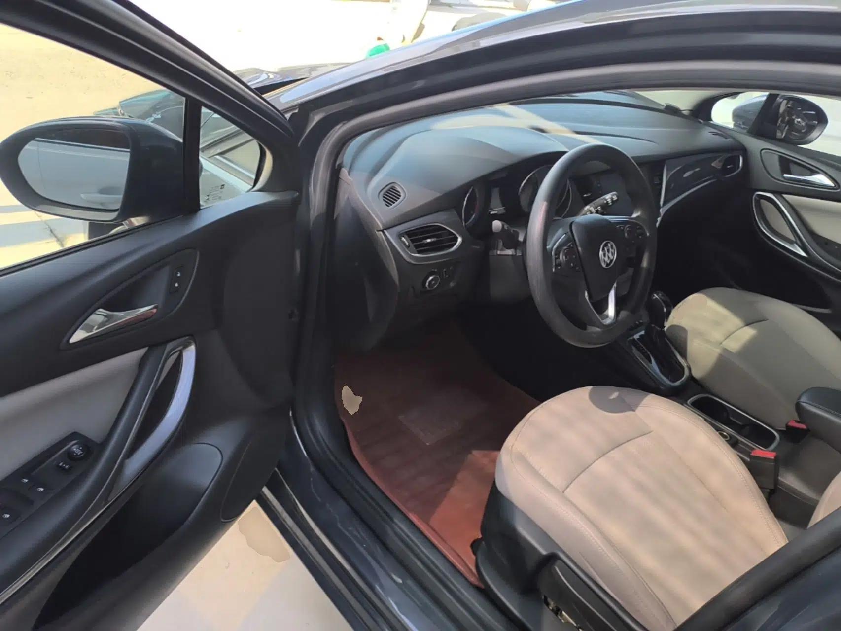 Buick Verano 2016 Hatchback 15S Automatic Leading Model — миниатюра 18