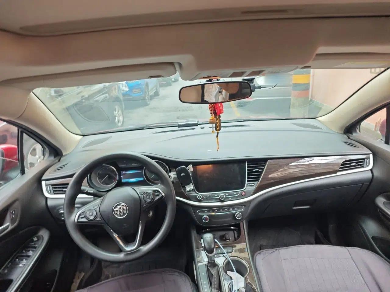 Buick Verano 2019 Sedan 20T Dual-Clutch Leading Model — миниатюра 18