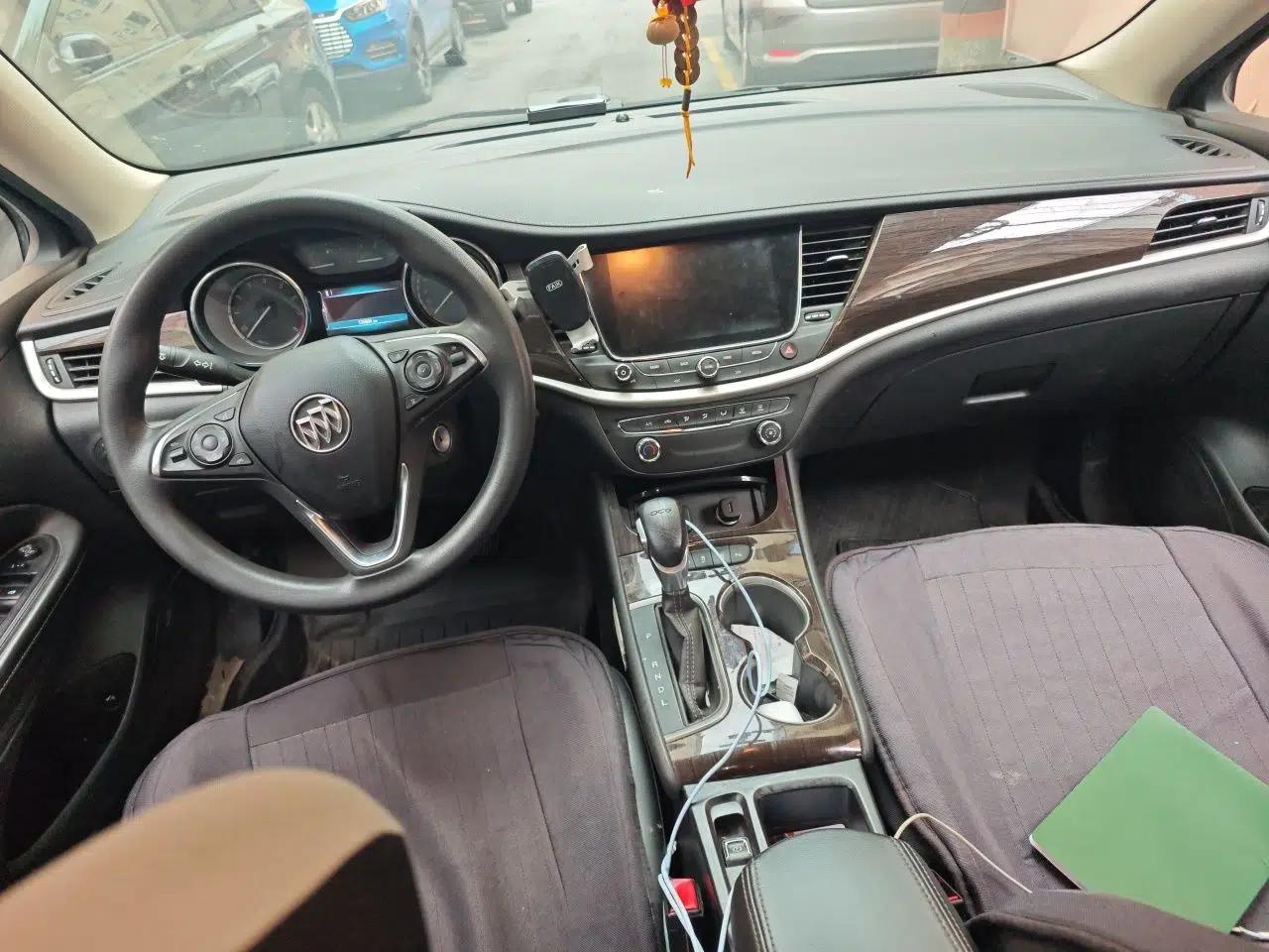 Buick Verano 2019 Sedan 20T Dual-Clutch Leading Model — миниатюра 9