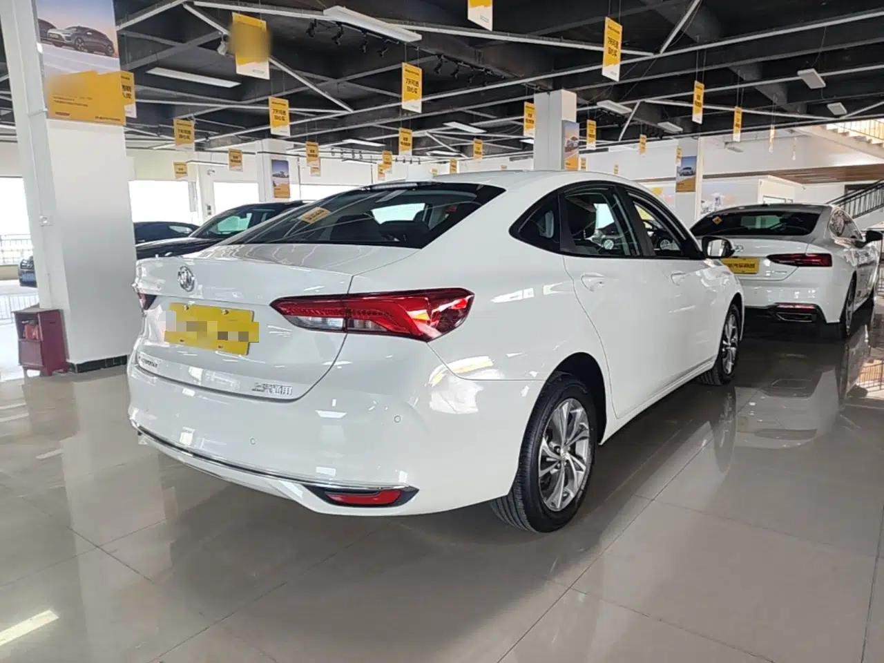 Buick Verano 2023 Pro Enjoyment Edition — миниатюра 6
