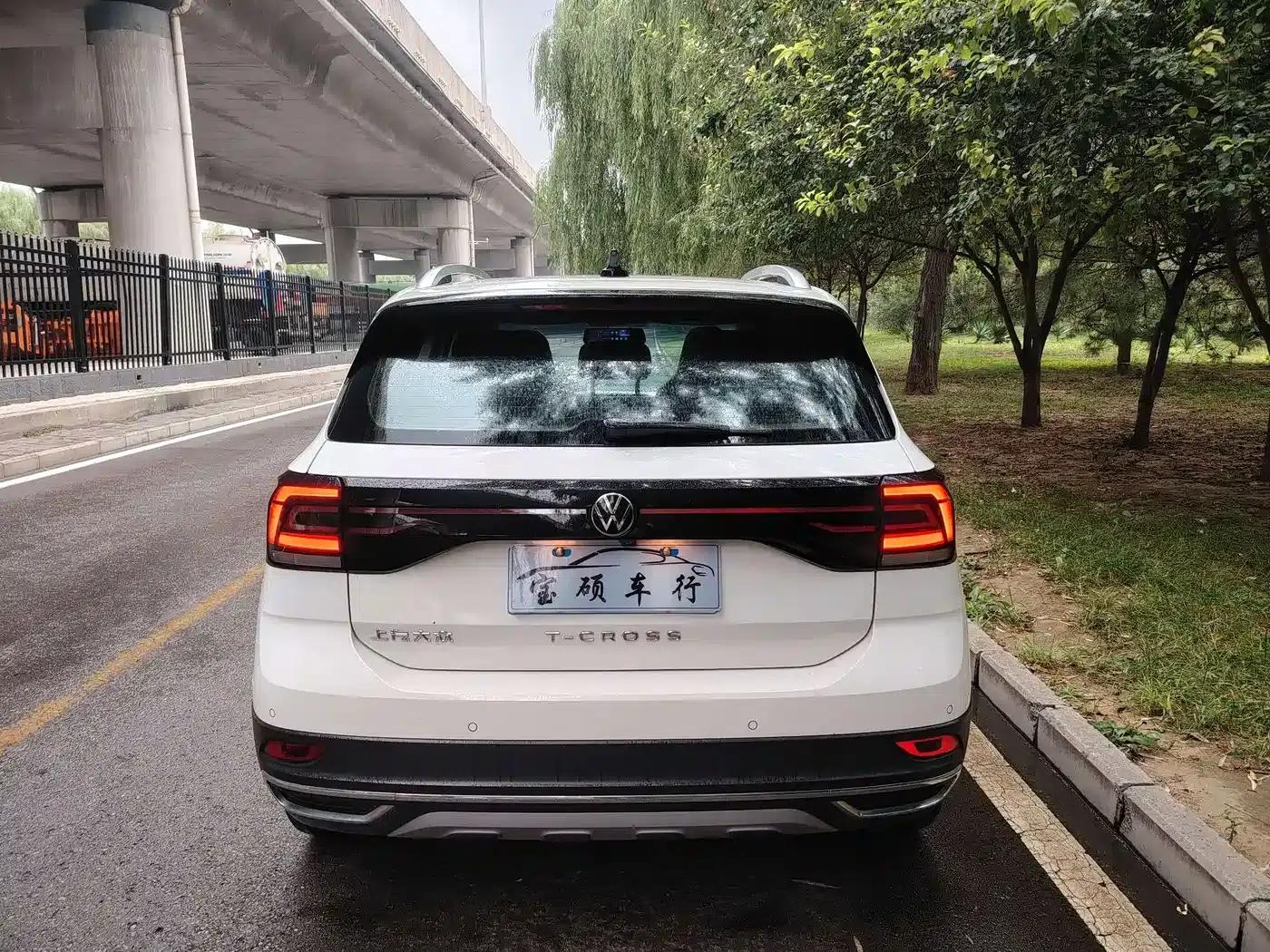 2020 Volkswagen T-Cross 1.5L Automatic Comfort Edition — миниатюра 11
