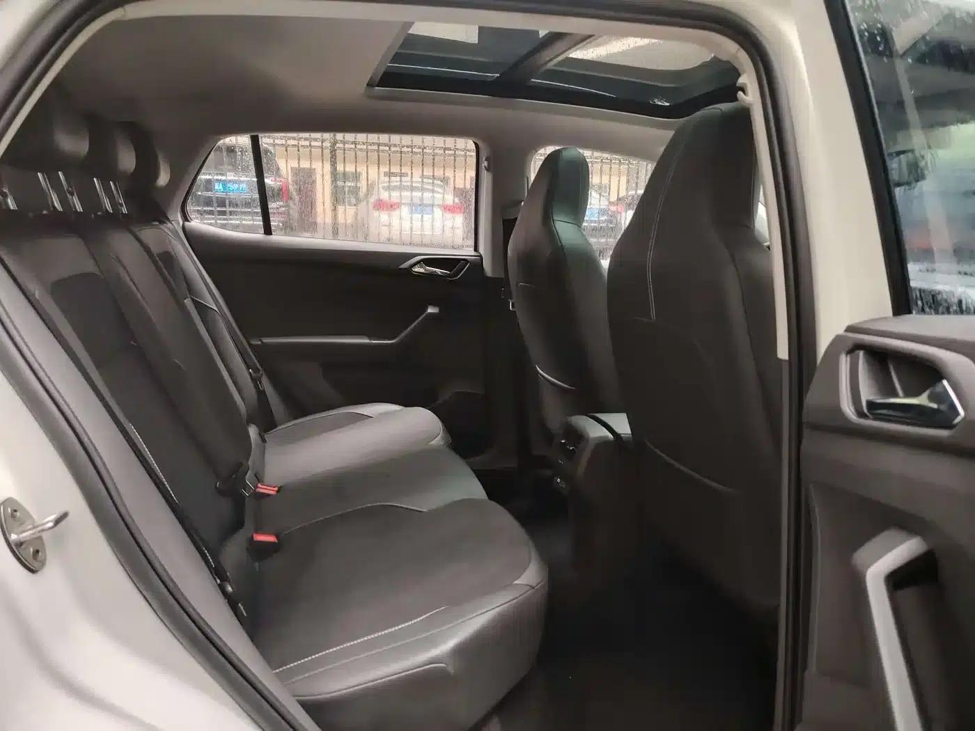 2020 Volkswagen T-Cross 1.5L Automatic Comfort Edition — миниатюра 9